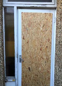 Board up smashed door London north west