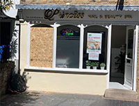 Window repair and board up - shopfront glass